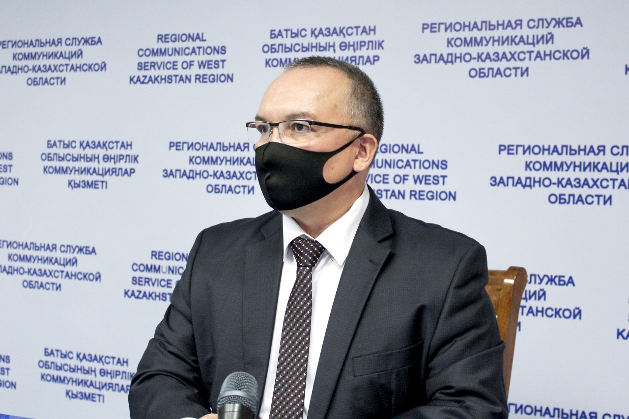 Батыс Қазақстанда 300-ден астам мемлекеттік қызметшінің орны бос тұр