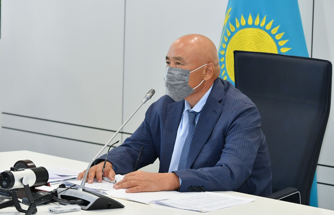 Өмірзақ Шөкеев: Өзіне сенімді адам ғана ешнәрсе жасырмайды