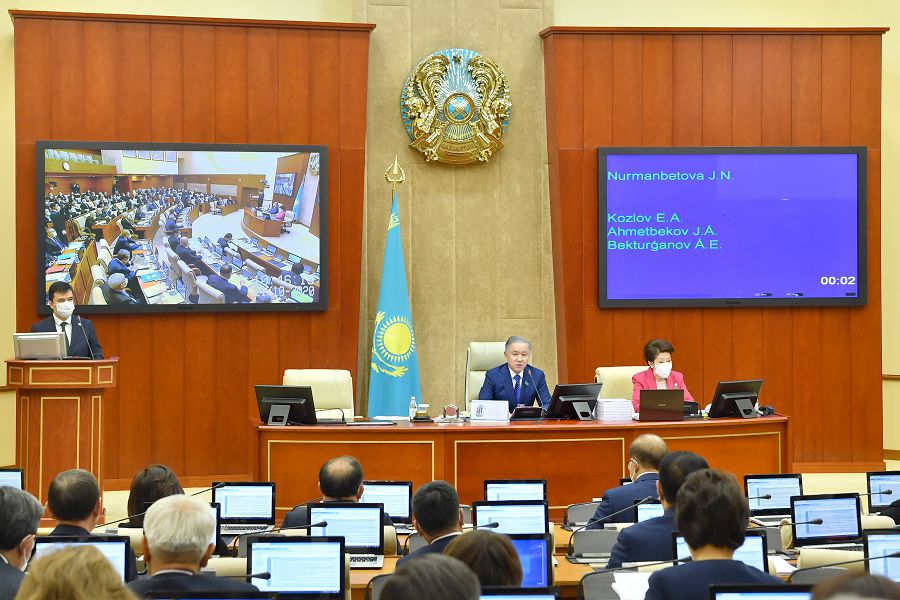 Бюджетте азаматтарды қолдауға басымдық берілді