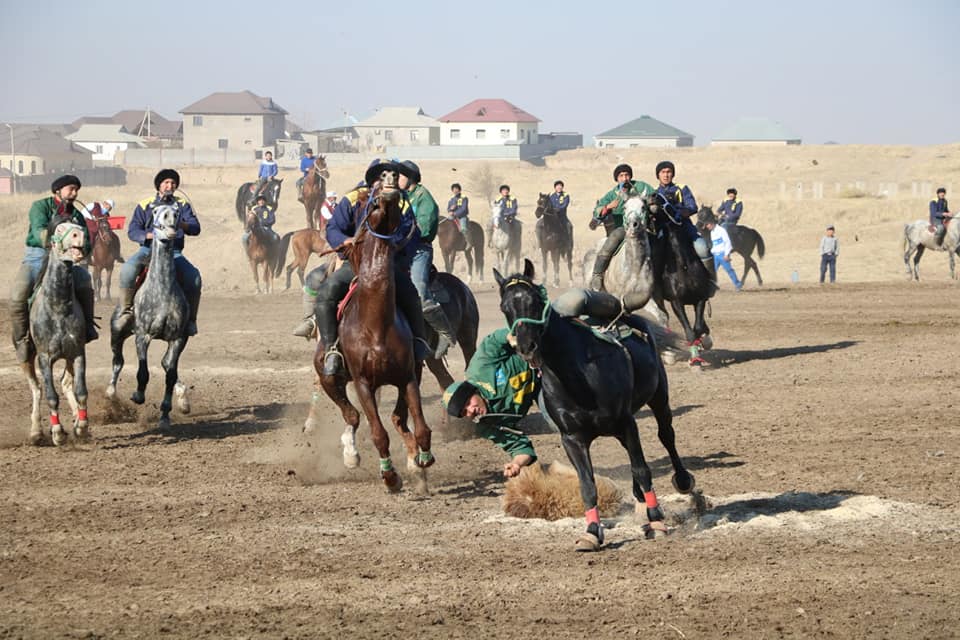 Түркістан облысының шабандоздары ел чемпионы атанды