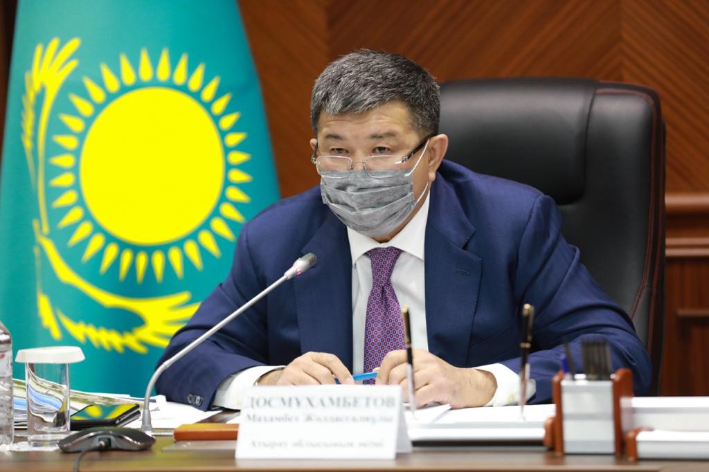Атырау облысының әкімі тұрғындарды онлайн қабылдады
