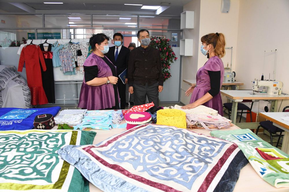 «Бақытты отбасы» іскерлікке бастайды