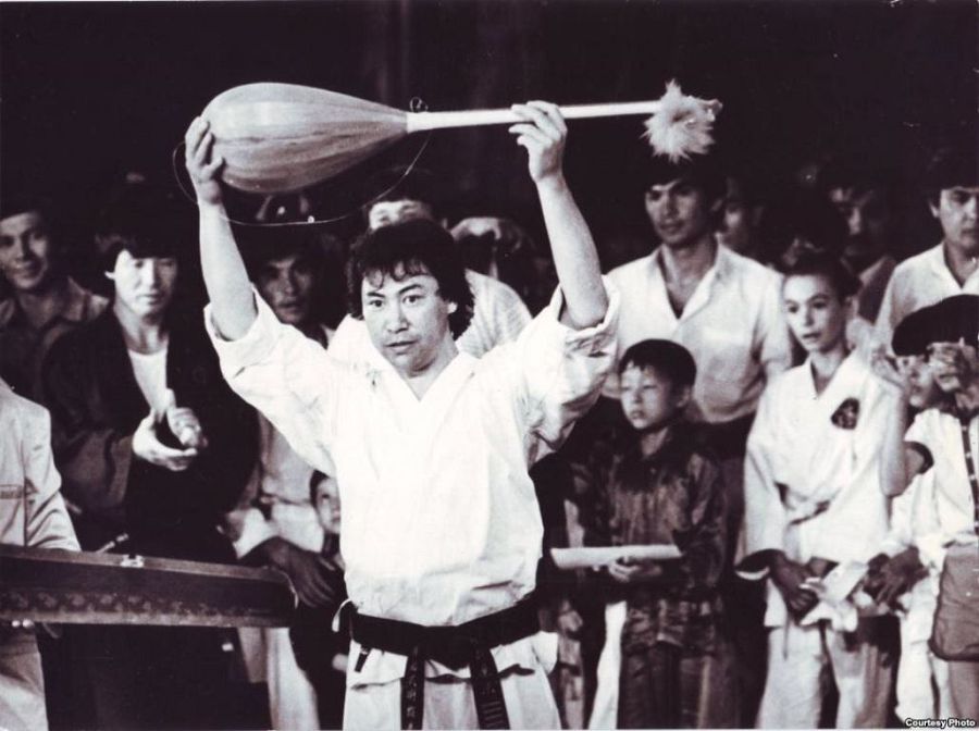 Мұстафа Өзтүрікке арналған күй