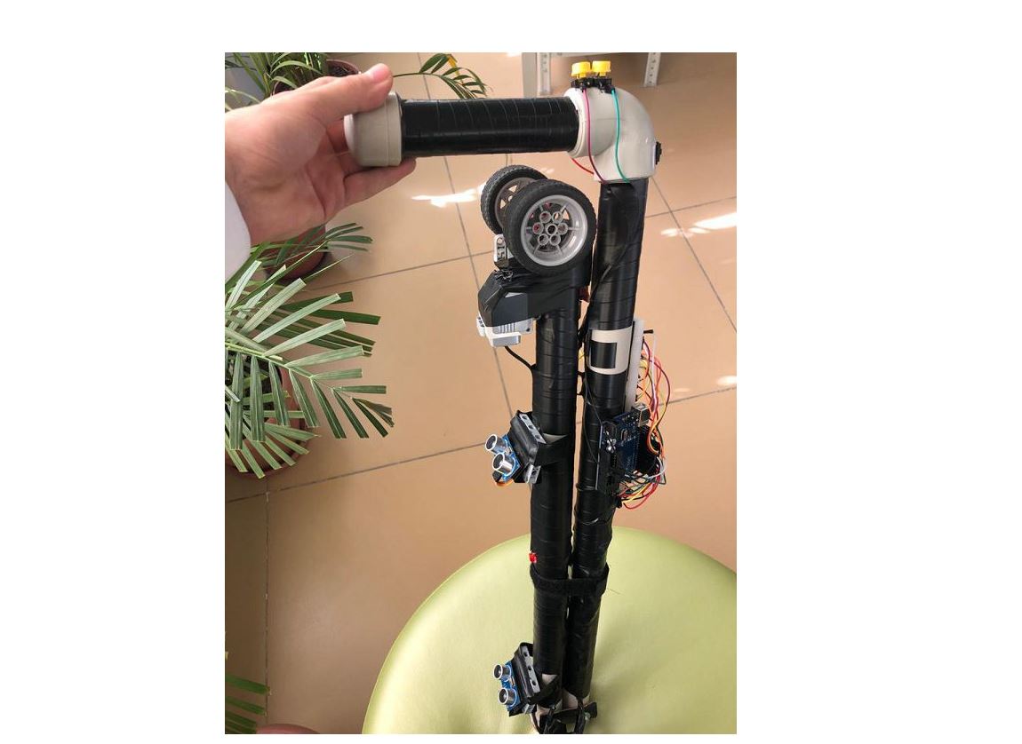 Зағип жандарға арналған ақылды сүйену таяғын жасады