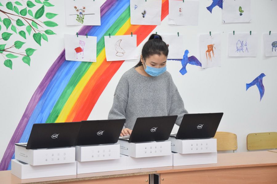 Қостанайға 3 мың компьютер әкелінді