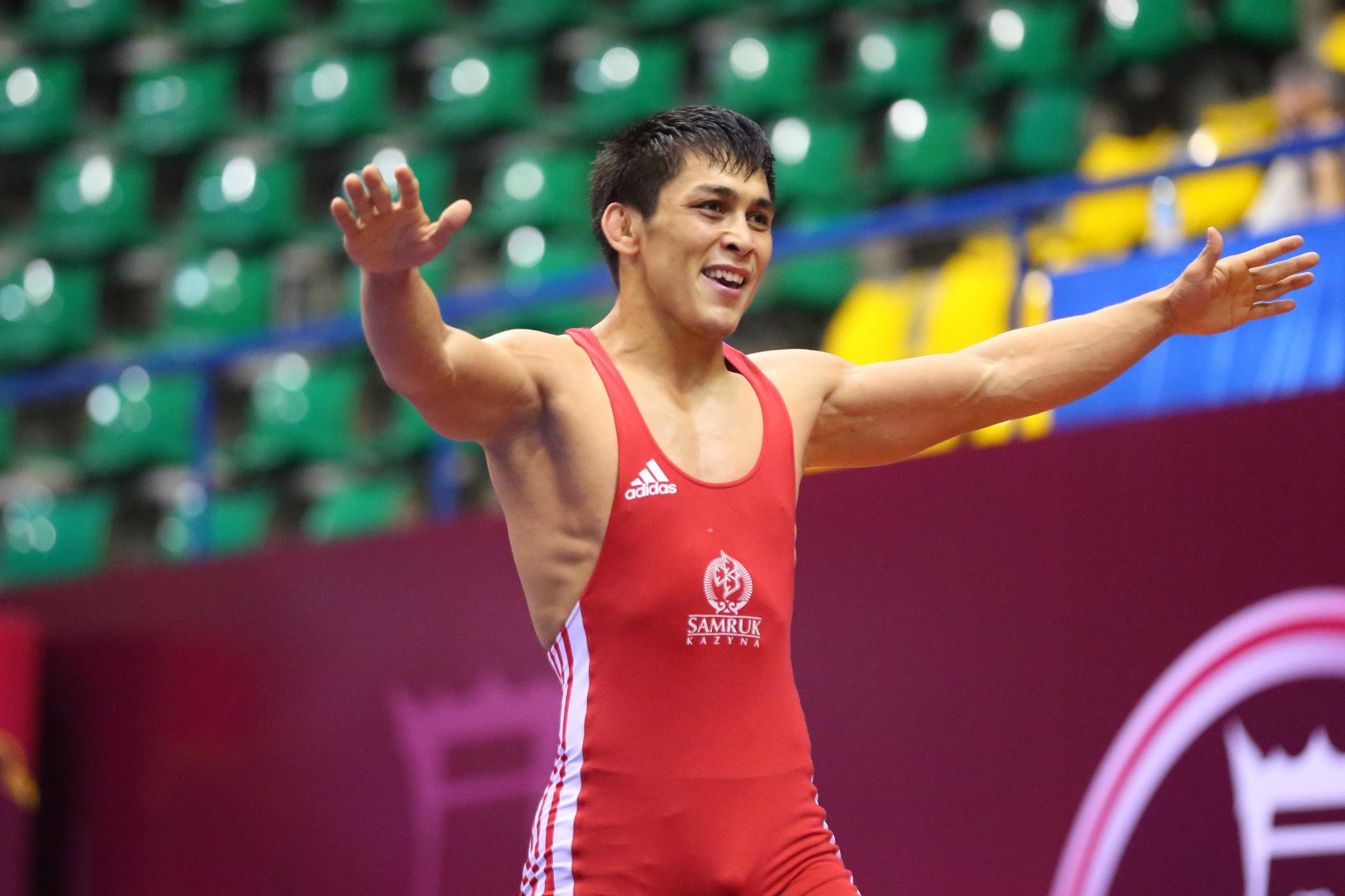 Күрес: Дәулет Ниязбеков 65 кило салмақта дара шықты