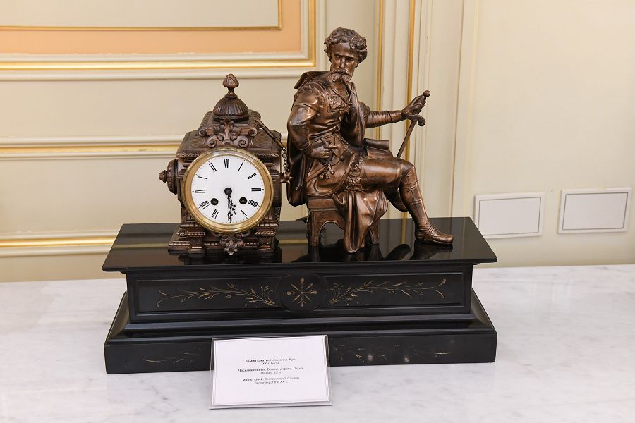 Сөредегі сағаттар