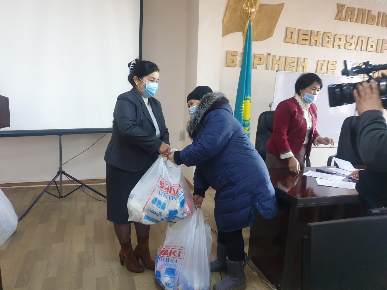 Түркістанда  көпбалалы медицина қызметкерлеріне көмек көрсетілді