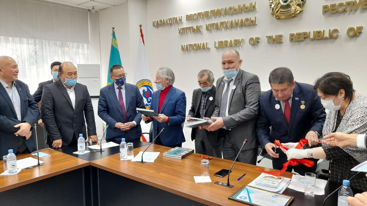 Алматыда "Ғасырлар толғауы" атты онлайн көрме болды