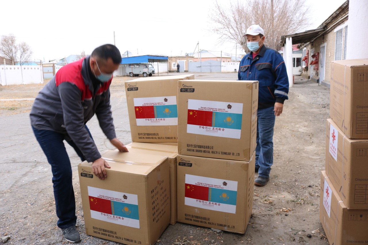 Гуманитарлық көмек қоғам бақылауында