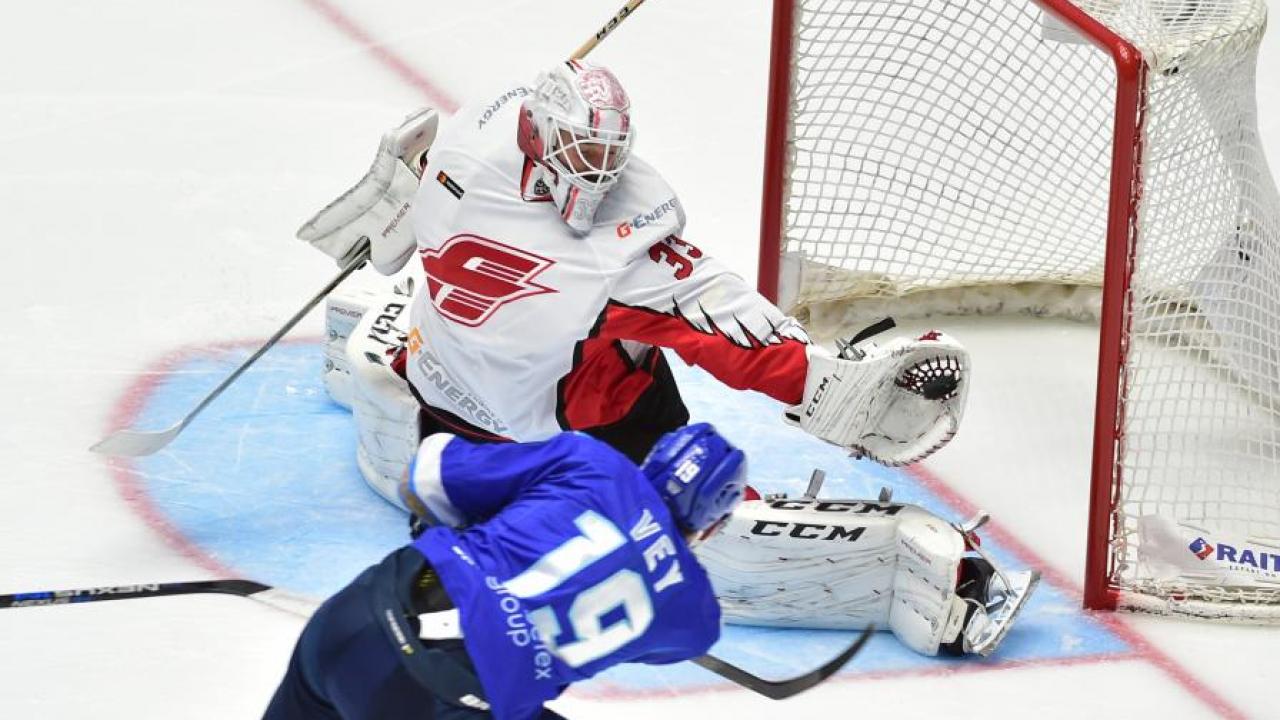 Азулы «Авангардты» ұтты