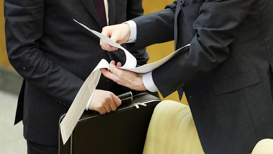 Ел еңсесін көтерген заңдар