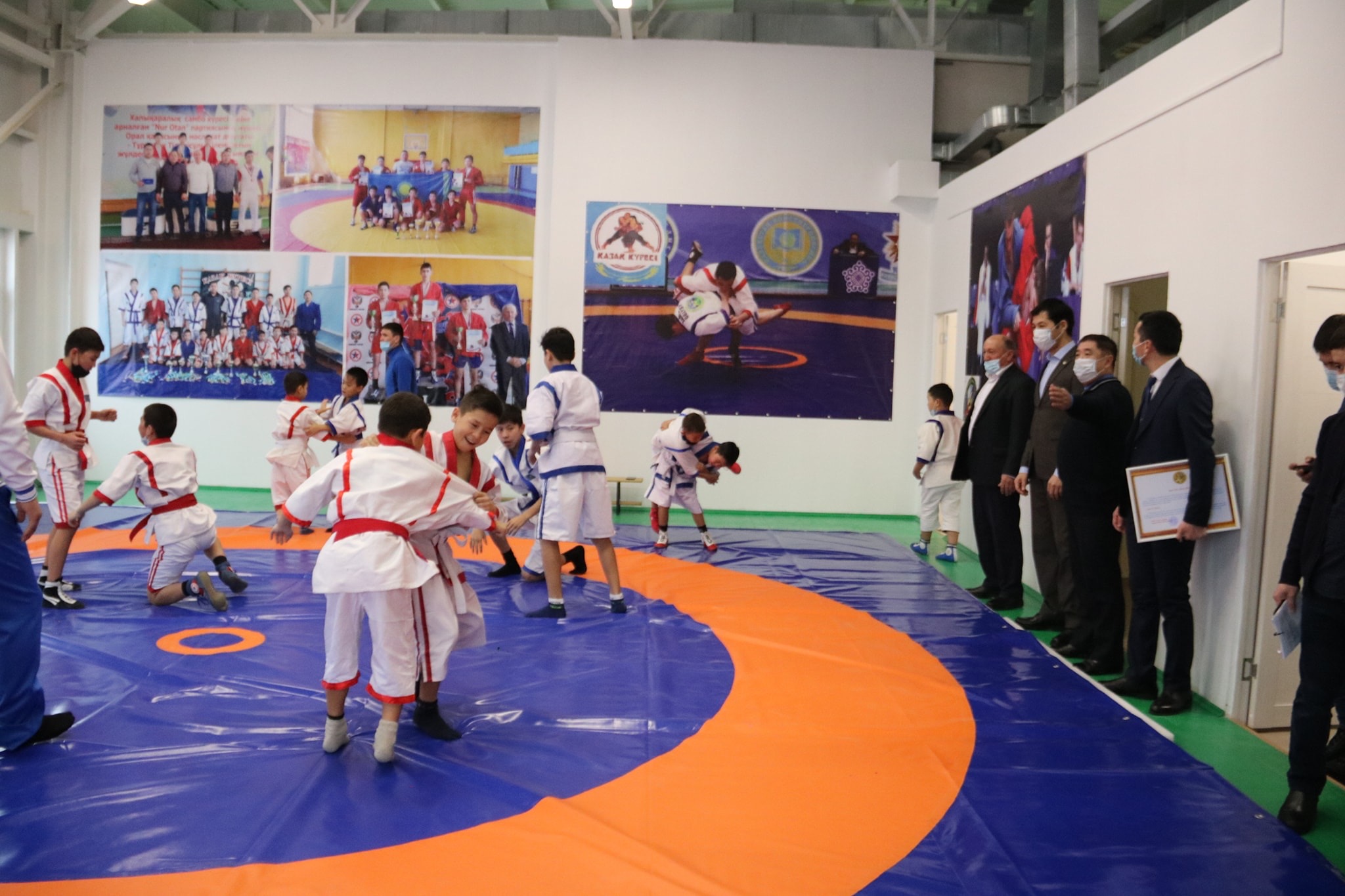 Бөкей ордасында жаңа спорт кешені салынды