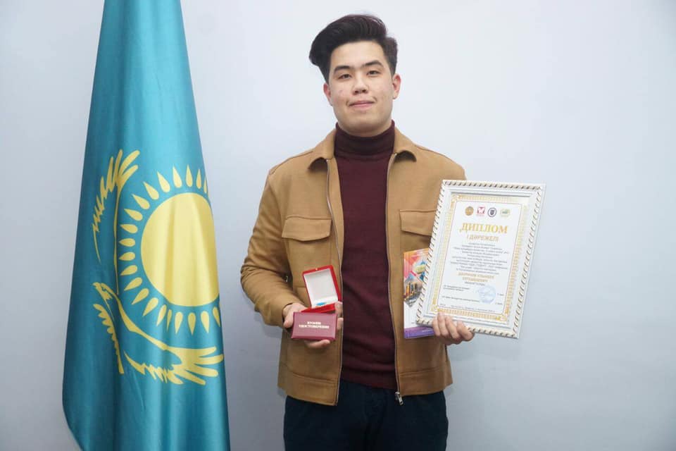 ҚазҰМУ студенті республиканың «Үздік студенті» атанды