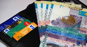 Алматыда екі мыңнан астам әлеуметтік қызметкердің жалақысы 50%-ға өсті