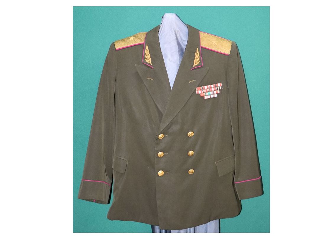 Генерал киген китель