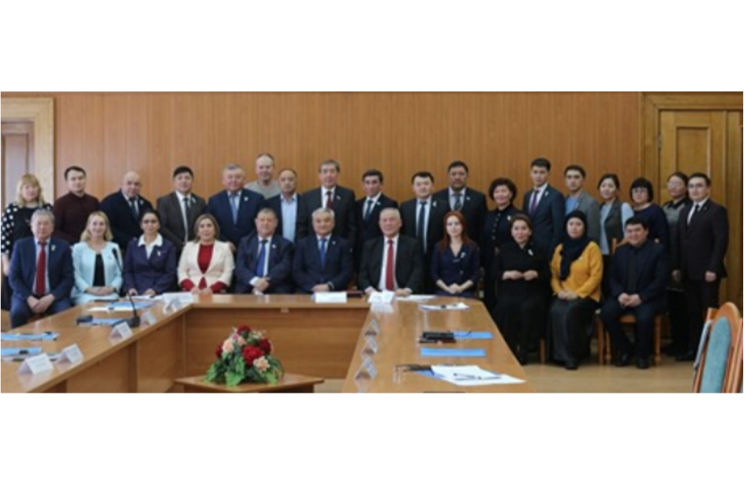 Депутаттар неге тәртіпке бағынбаған?