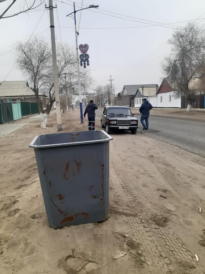 Кент көшелеріне 17 қоқыс контейнері қойылды