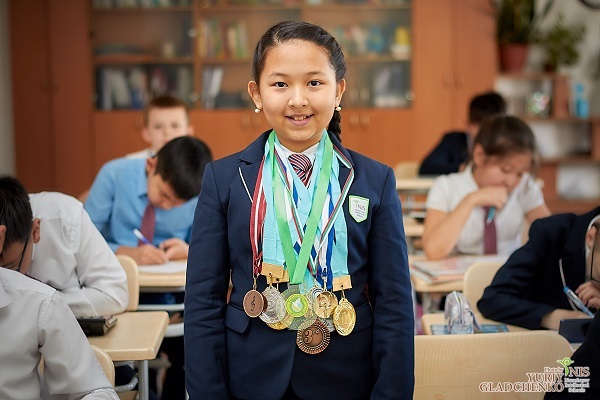 Дарынды 100 оқушының бірі Талдықорғанда тұрады
