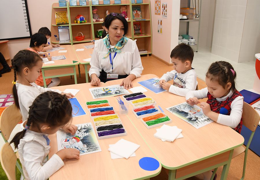 Бала шақтан болашақты барласақ