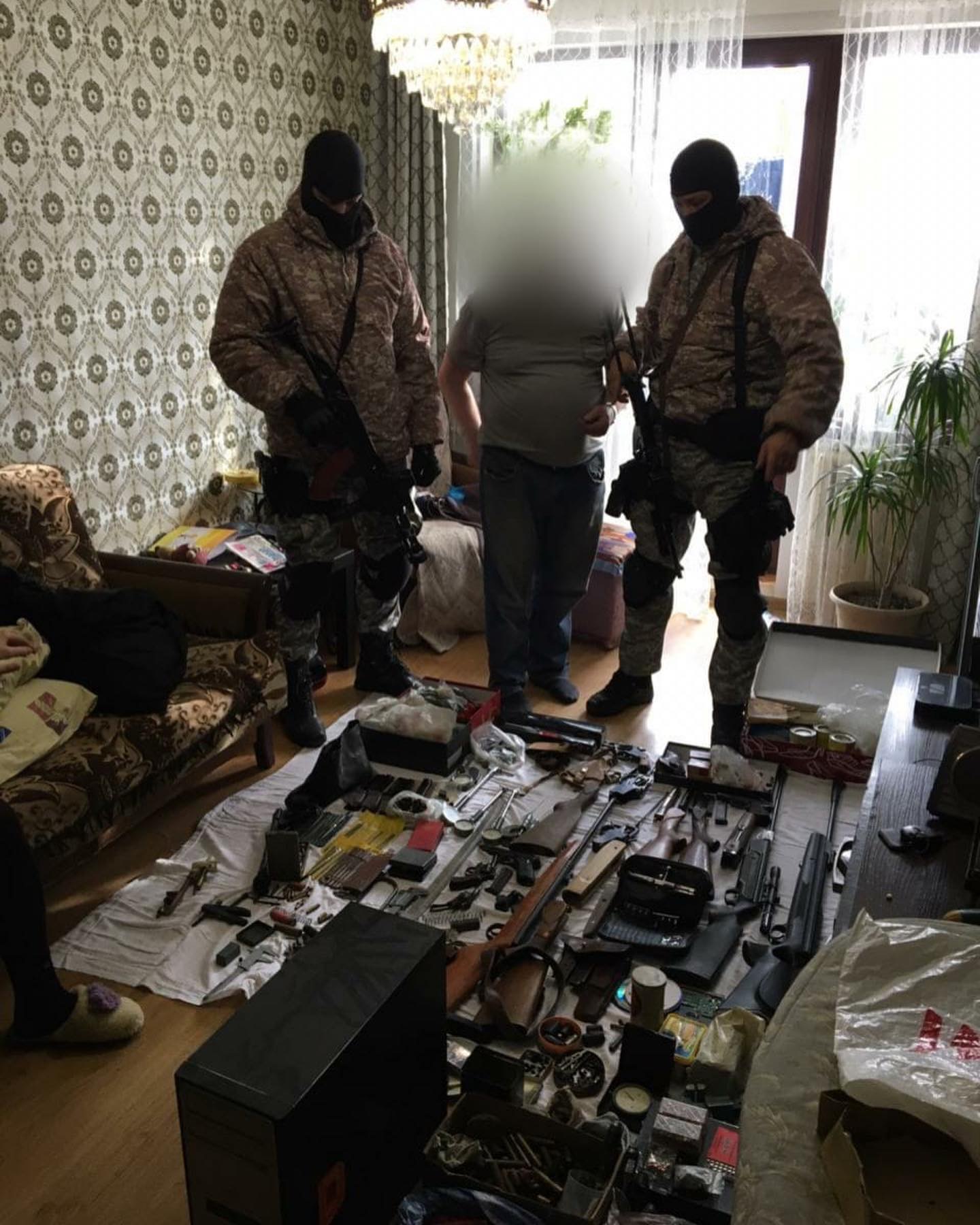 Үйінде қару жасаған оралдық ұсталды