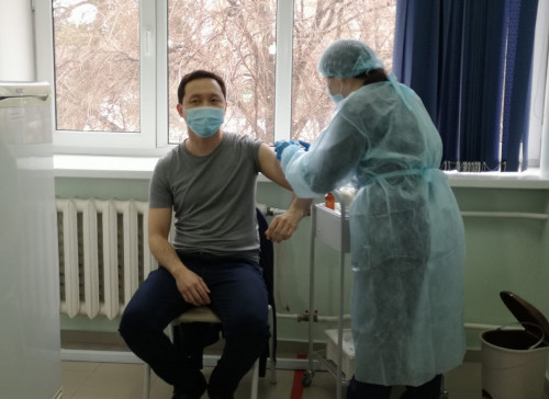 Батыс Қазақстан облысында 240 дәрігер екпе алды