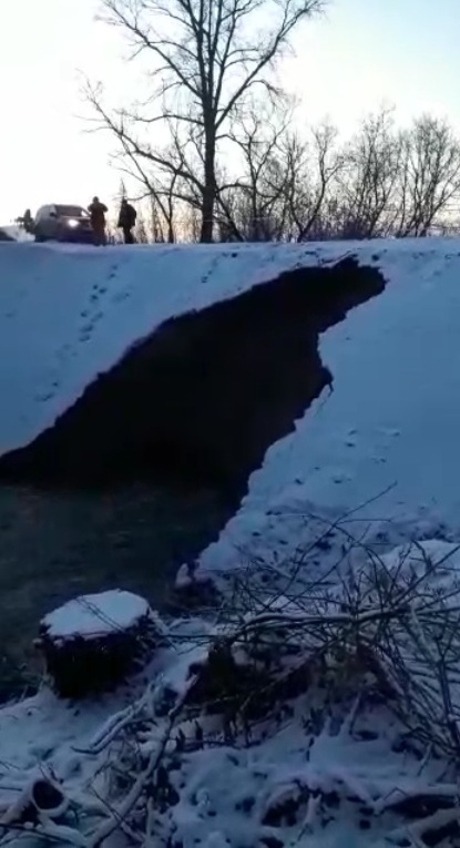 Батыс Қазақстанда өзен тасып, көпірді ағыза жаздады