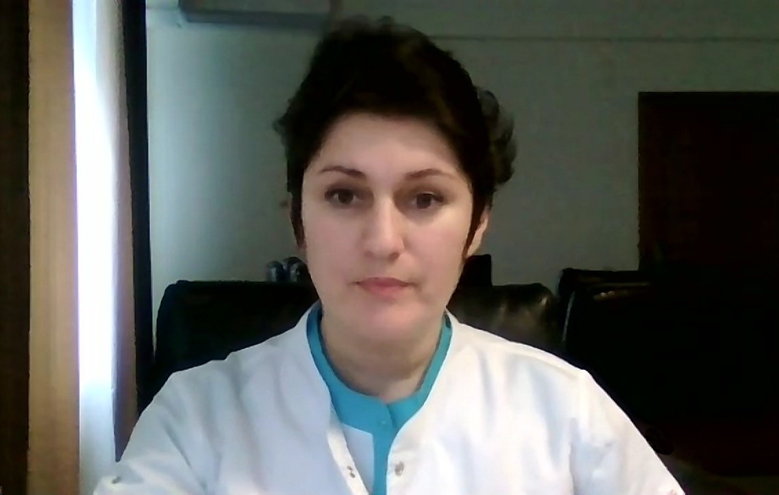 Алматыдағы медициналық қызметкерлерді вакцинациялау үшін 1750 доза әкелінді