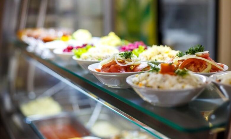 Атырауда қоғамдық тамақтану орындары түн ортасына дейін жұмыс істейді