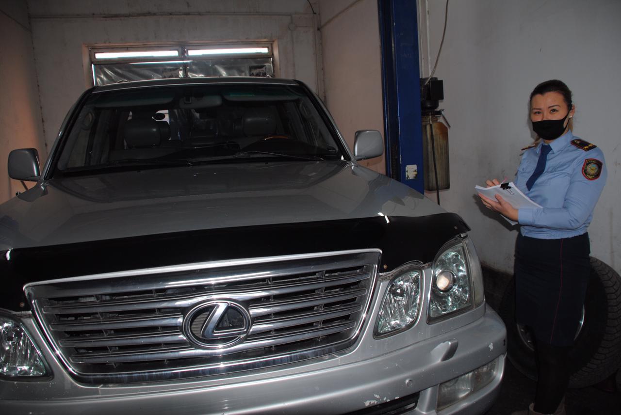 Атыраудағы көліктің «сыңары» қайда?