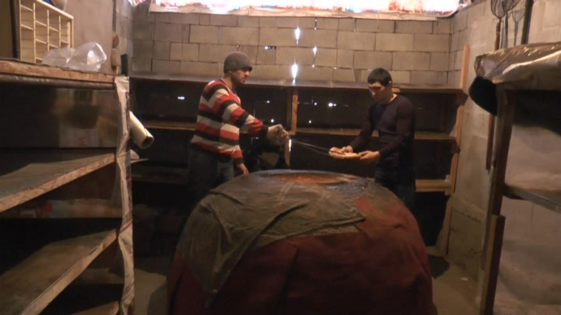 Атырауда заңсыз жұмыс істеп жүрген 27 шетелдік анықталды