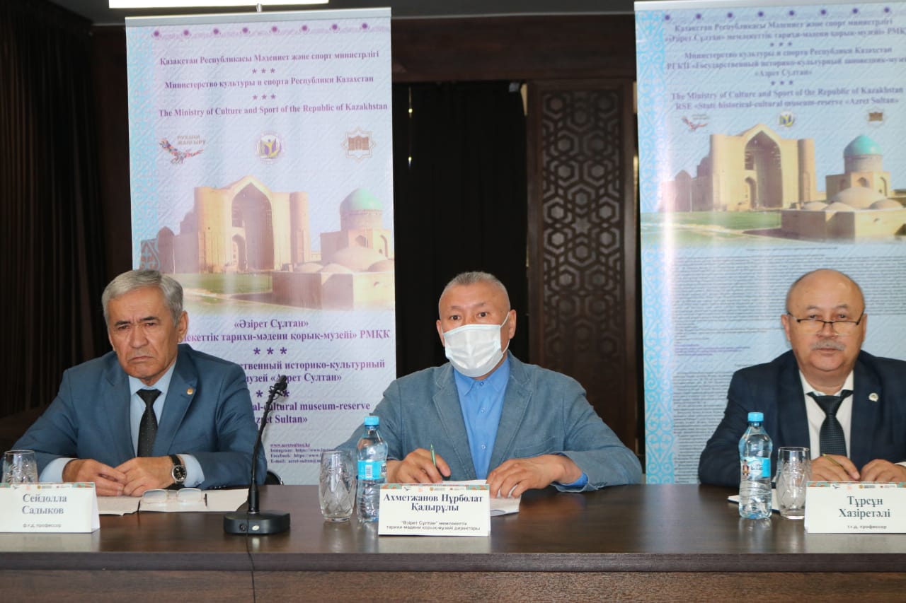 Ясауи кесенесінде жерленген тұлғалар тізімі жаңарды