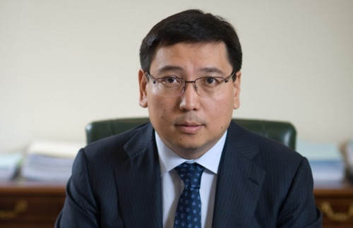 Ерболат Досаев макроэкономикалық саясат шараларын үйлестірудің маңызы туралы айтты