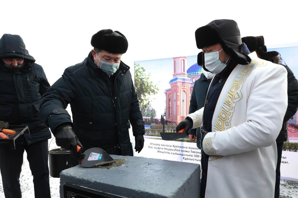 Атырауда 500 орындық мешіттің іргетасы қаланды