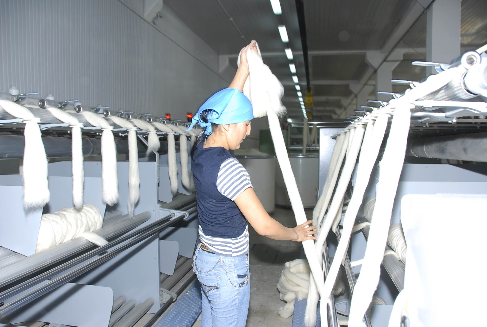 Тауар өндірушілердің еңсесі тік