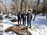 Алматыда Алғыс айту күніне орай этномәдени бірлестіктердің басшылары ҚХА аллеясын отырғызды