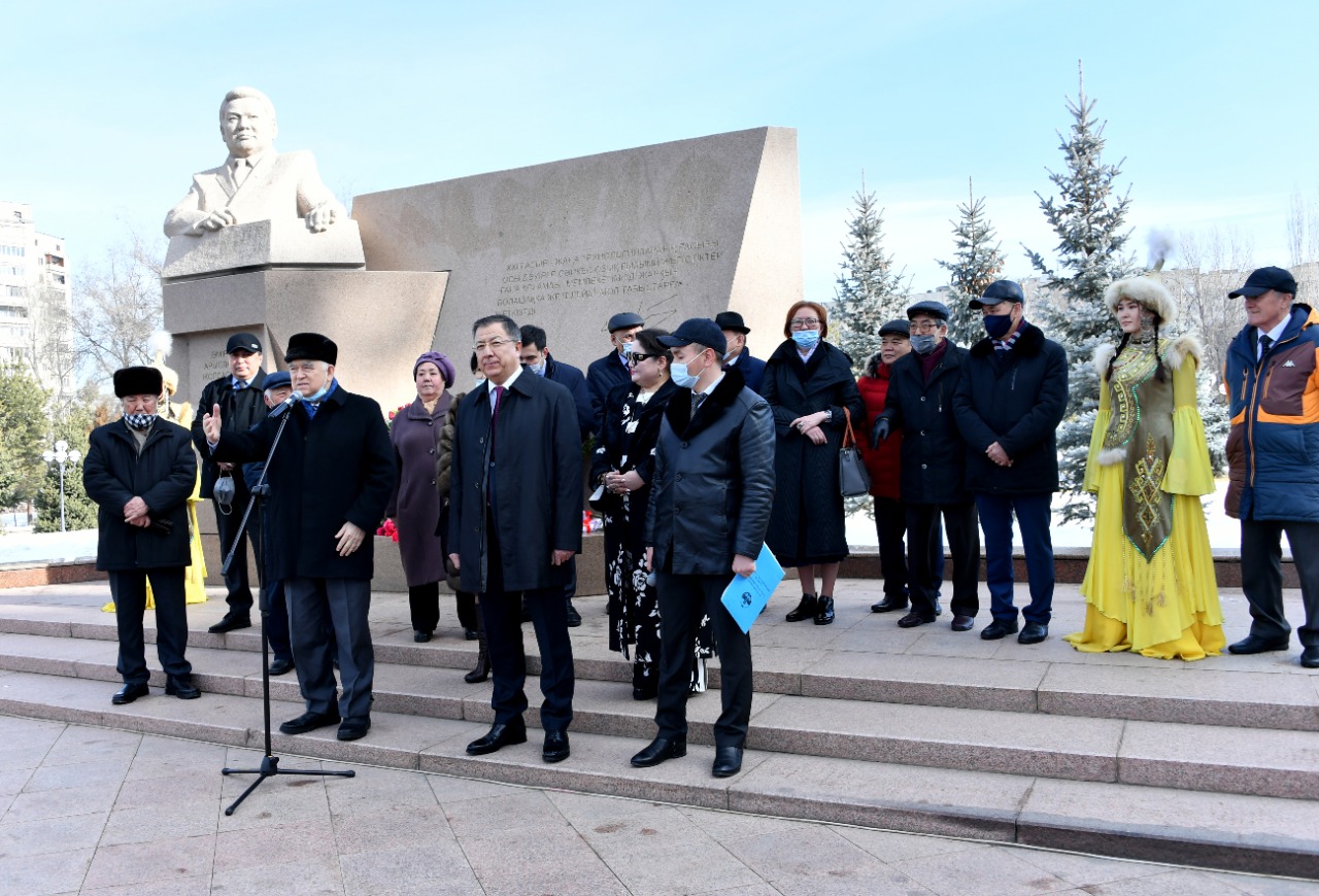 Өмірбек Жолдасбековтың 90 жылдық мерейтойы тойланды