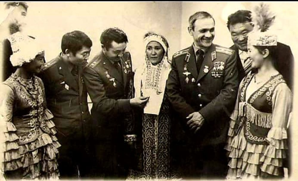 Моңғол ғарышкері: «Ғарышқа 22 наурыз күні аттандым»