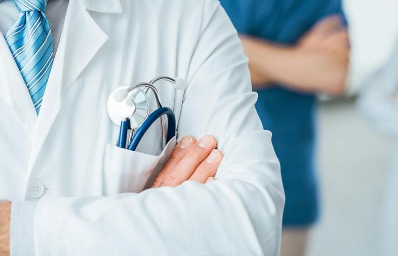 Алматылық дәрігерлер өкпесінің 96%-ы зақымданған зейнеткерді құтқарды