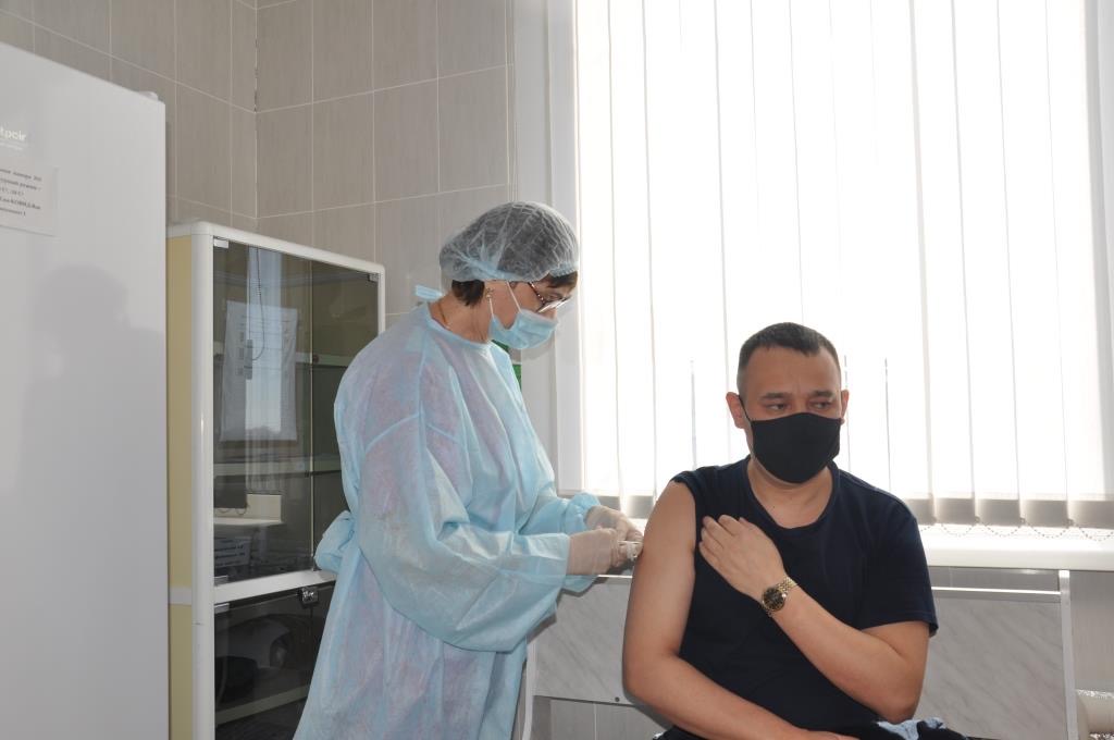 Қостанайлық құтқарушылар вакцина салдырды  