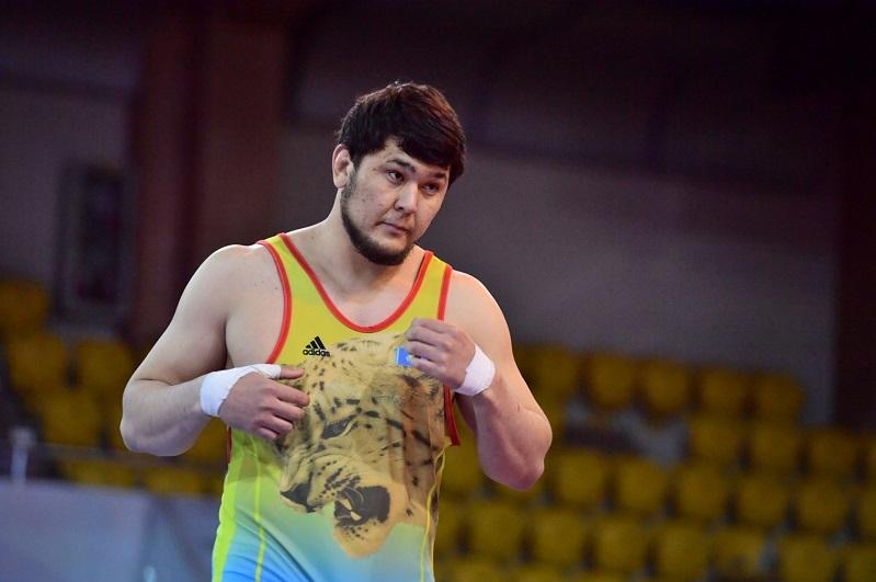 Батырмұрзаев алтын, Дәулетбеков қола алды