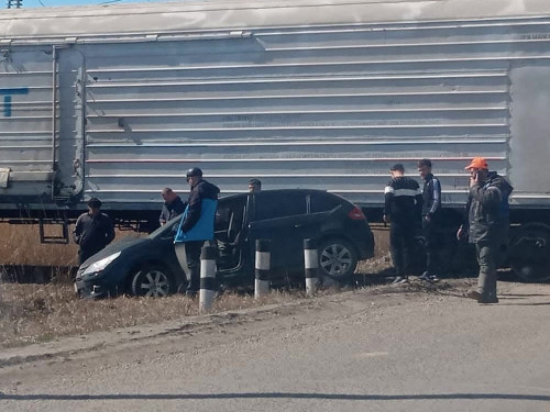 Пойыз автокөлікті соқты