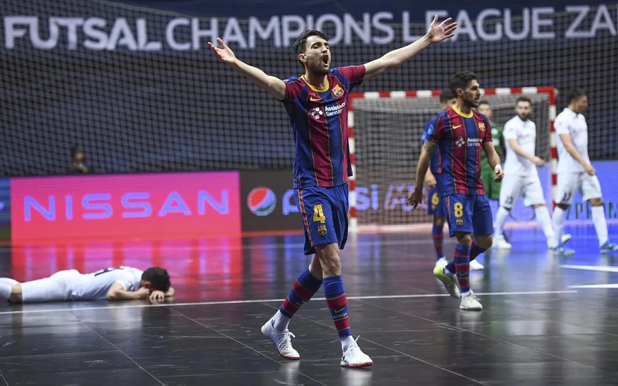 Жартылай финалда сүрінді