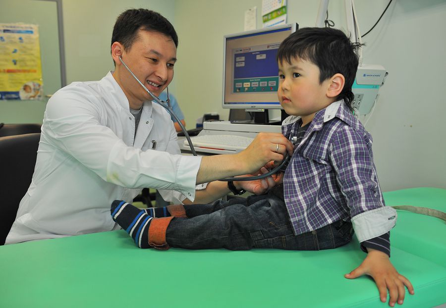 Елорда емханасы: Балалар МӘМС жүйесінде