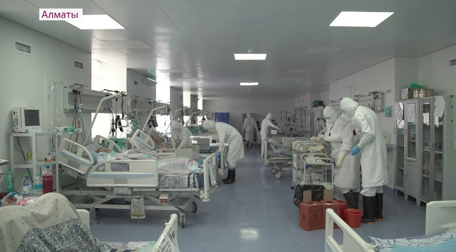 Алматыда індет әлі де күшіне мініп тұр