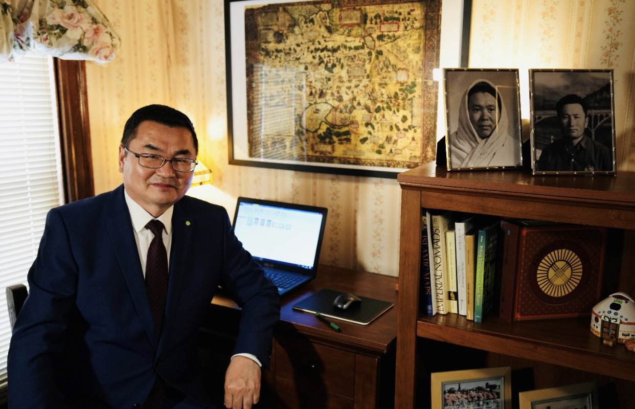 Қазақтың көне карталарын зерттеп жүр