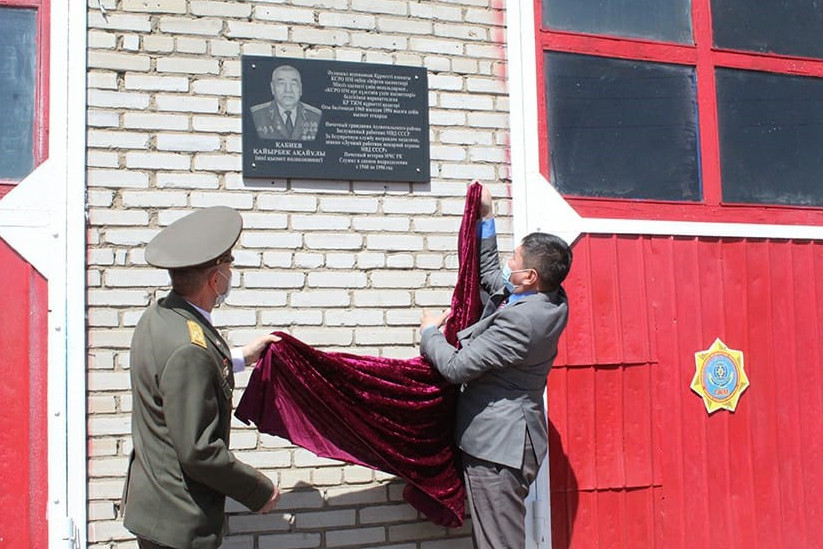 Өрт сөндірушіге құрмет көрсетілді