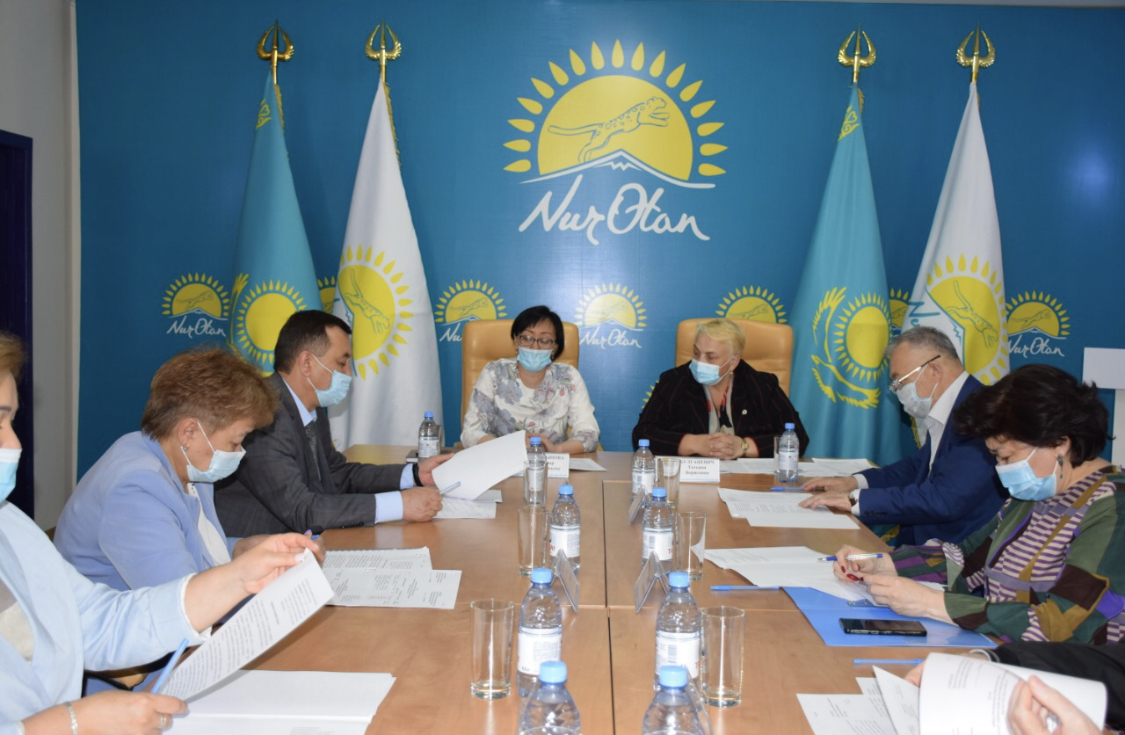 Қостанайда Ұлт денсаулығы мәселелері жөніндегі кеңес отырысы өтті