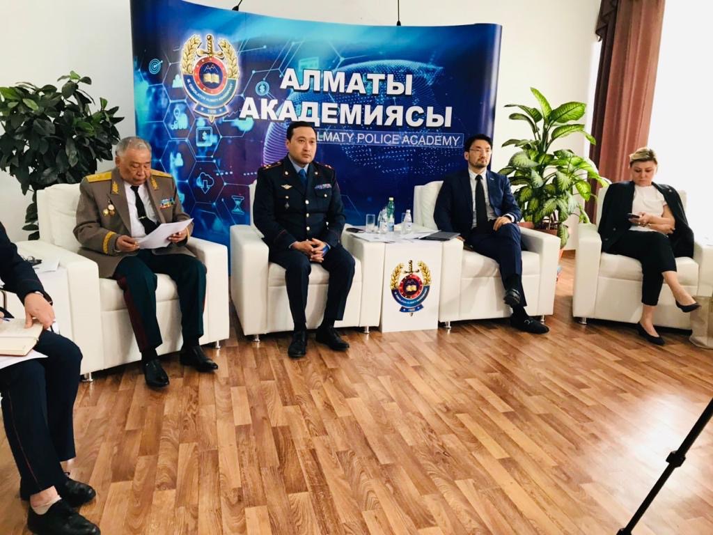 Кәмелетке толмағандарды қалай қорғаймыз?