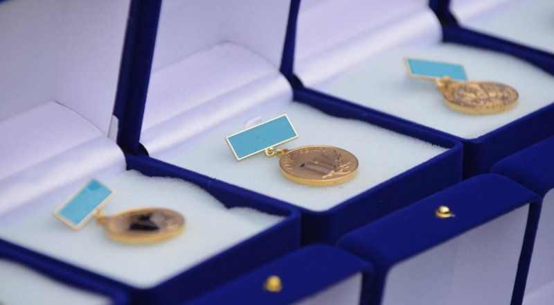 Жамбыл облысында мыңнан аса оқушы «Алтын белгі» иегері атанды